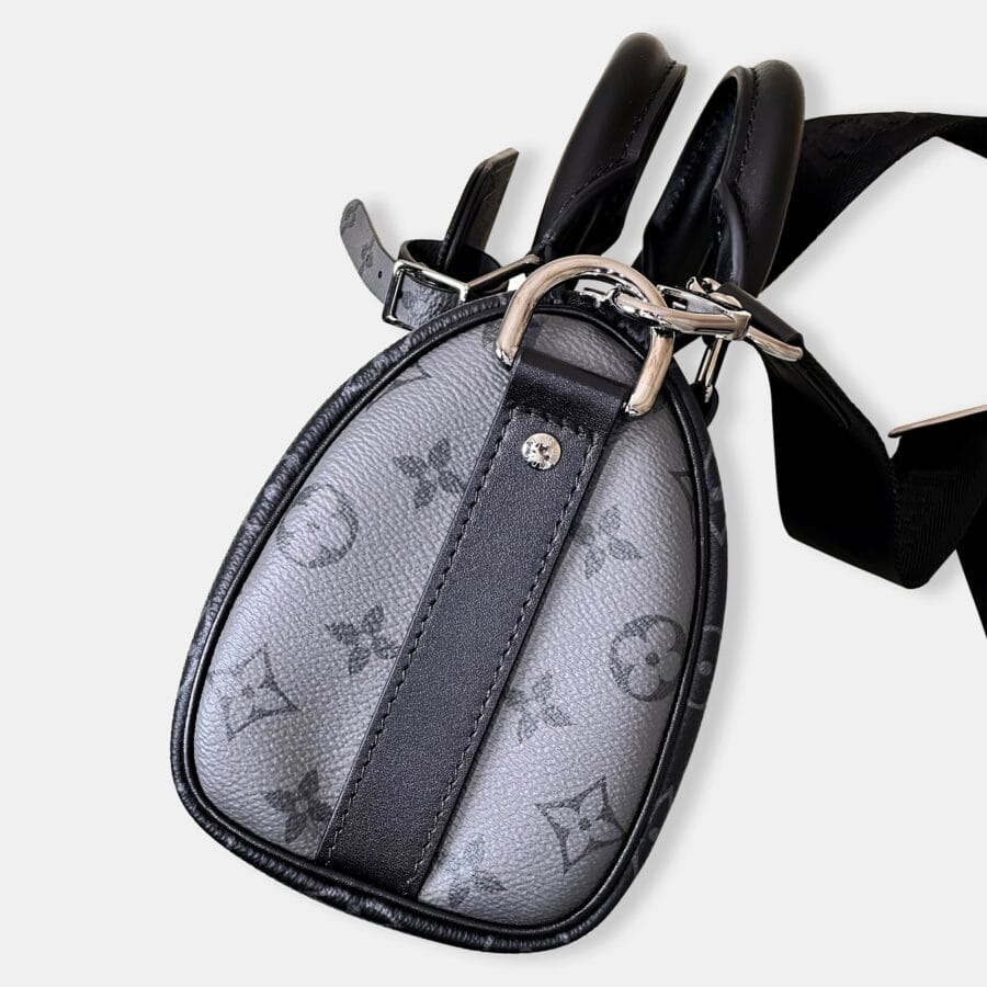 Louis Vuitton Keepall Bandoulière 25 Black Eclipse Bag - Image 6