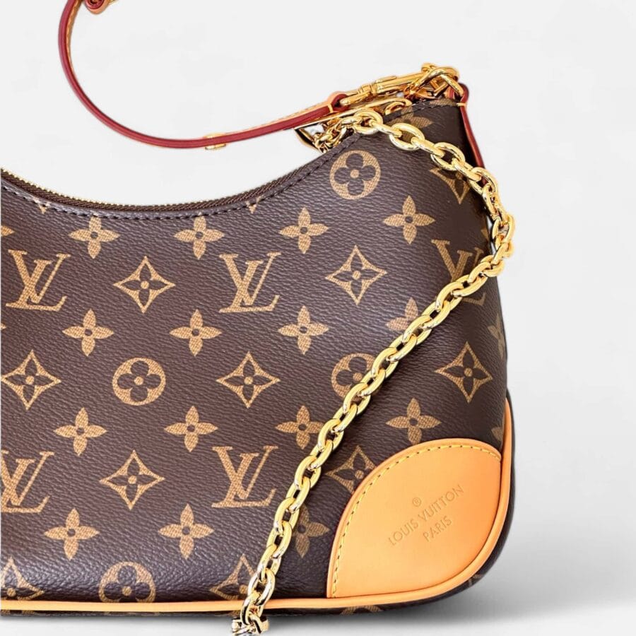 Louis Vuitton Boulogne HandBag - Image 5