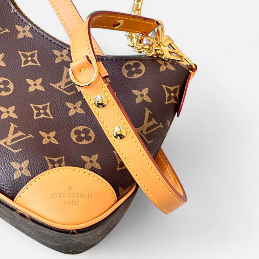 Louis Vuitton Boulogne HandBag - Image 4