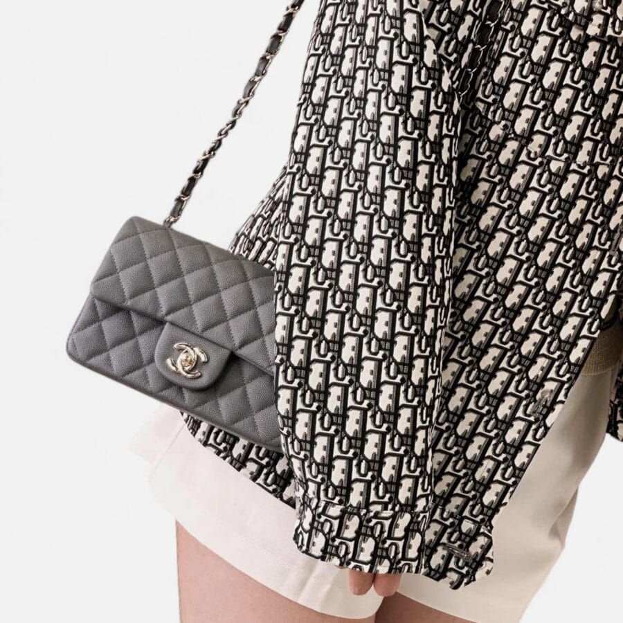 Chanel Classic Flap Medium Bag - Image 3