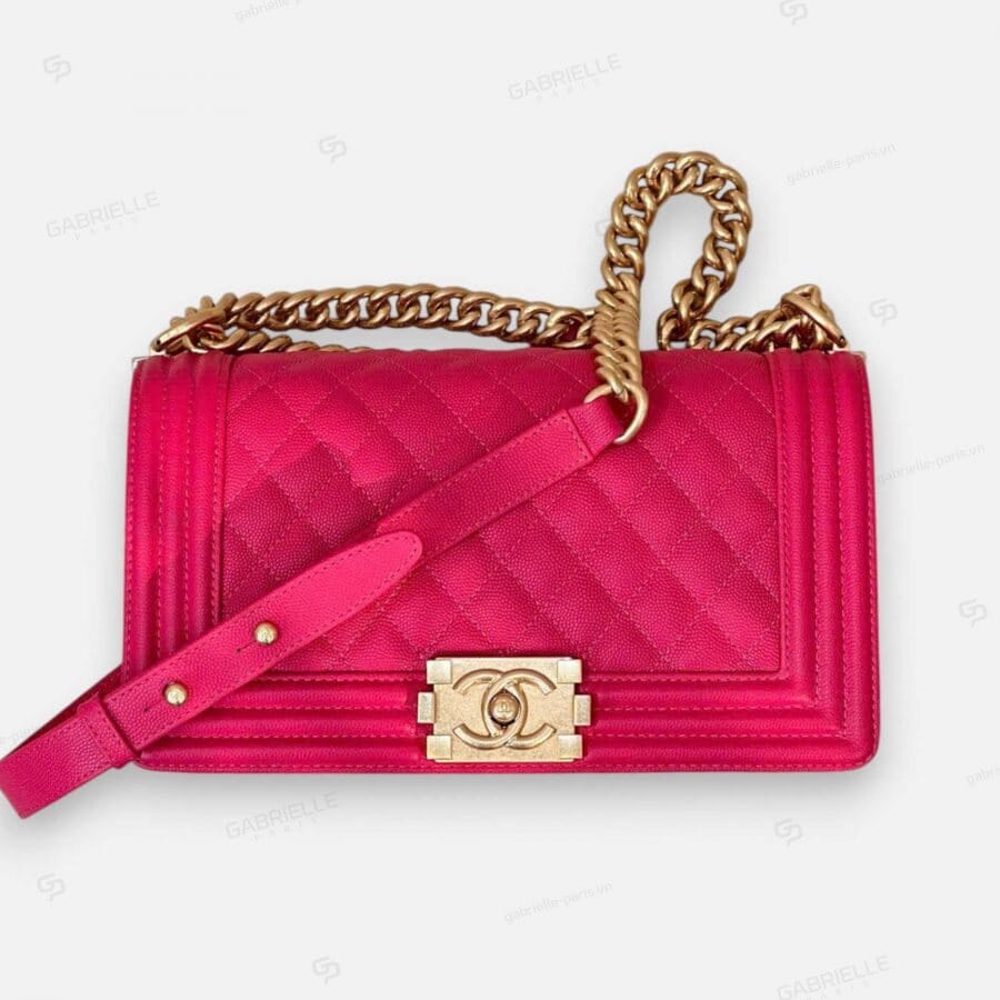 Chanel Leboy in a Raspberry-colored Caviar Leather Bag