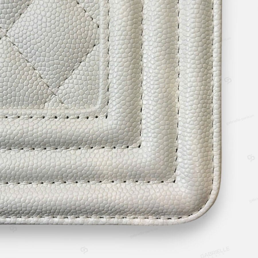 Chanel Leboy White Caviar Leather Bag - Image 4