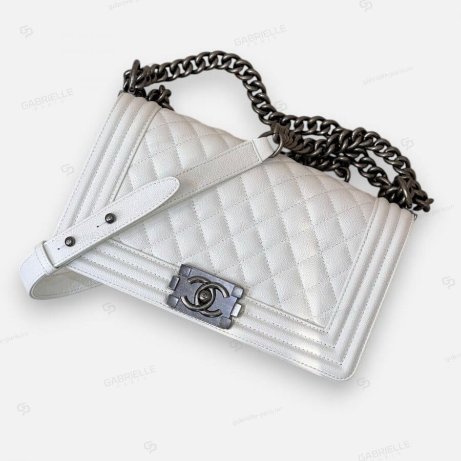 Chanel Leboy White Caviar Leather Bag - Image 8