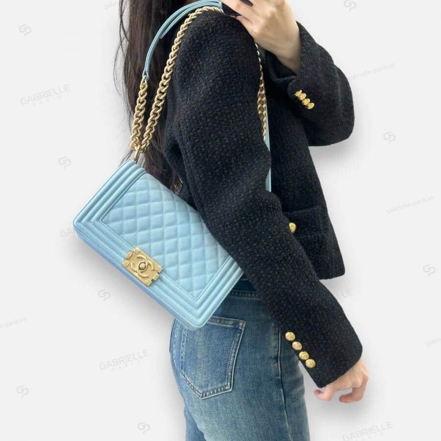 Chanel Leboy in Ice Blue with Gold Hardware and Caviar Leather Bag - Image 4