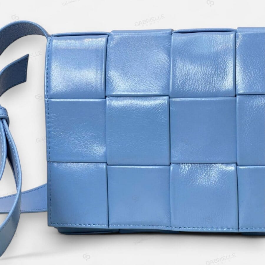 Bottega Veneta Cassette in Blue with Calfskin Bag - Image 2