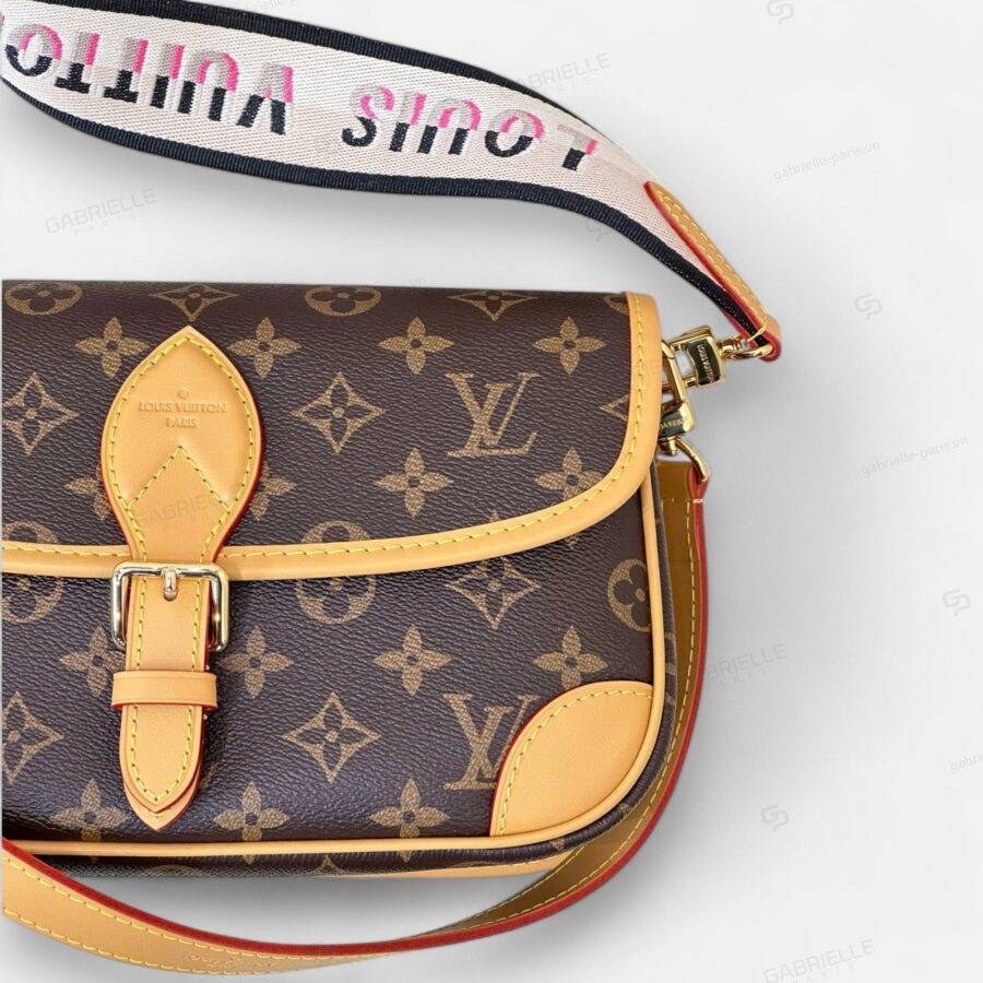 Louis Vuitton Diane Monogram Baguette Bag - Image 3